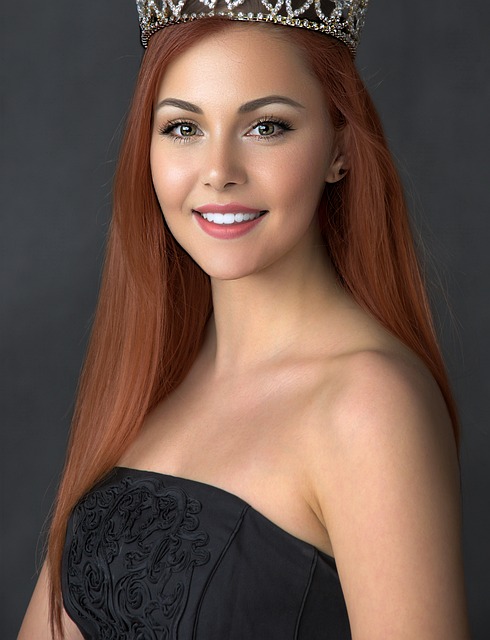 的年轻人树 的年轻人树